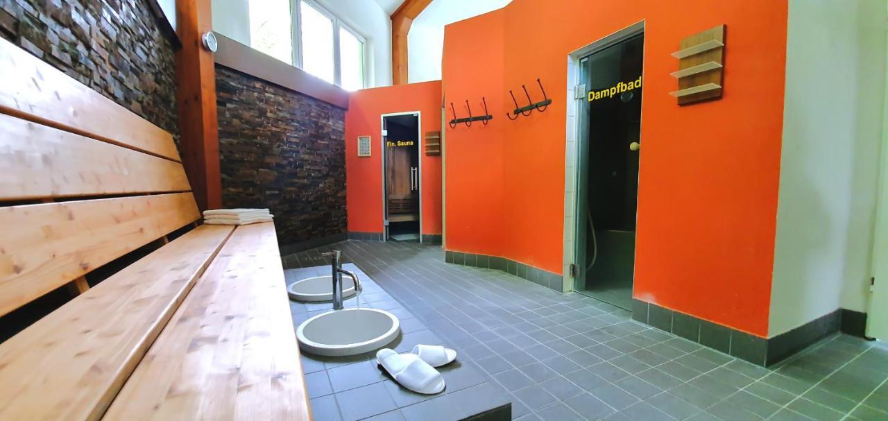 Sonnenhotel Feldberg Am See Mit Schwimmbad, Sauna Und Dampfbad Feldberger Seenlandschaft Exteriör bild